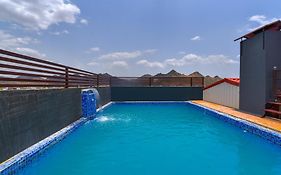 Mangal Hotel & Resorts Pool